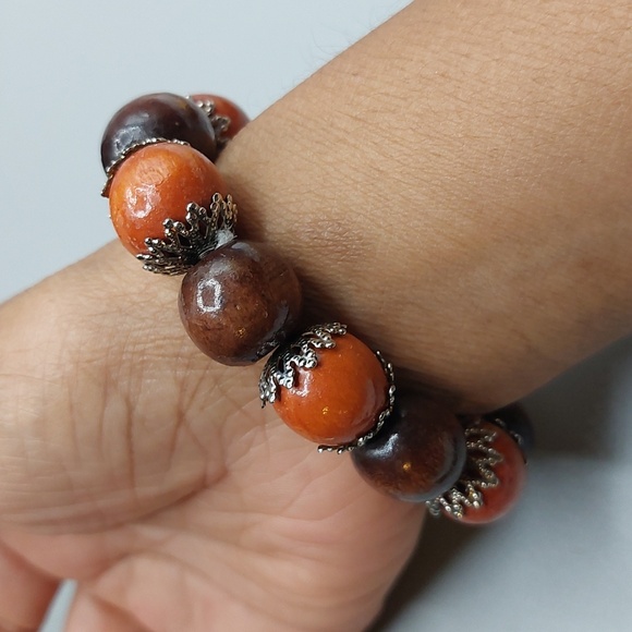 Brown Brownish Orange Beaded Bracelet Accented with Silver Filigree End Caps - Picture 4 of 4
